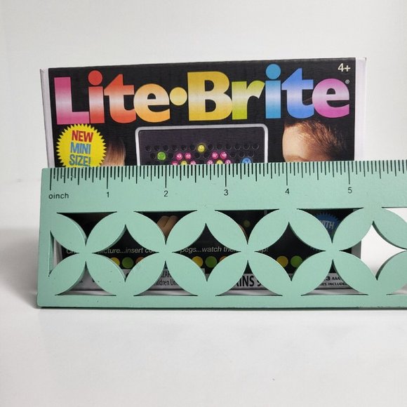 Lite Brite Mini Bright 85 Pcs Colorful Pegs Create Pictures With Light New - Picture 7 of 9